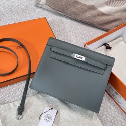 에르메스 Hermes Kelly danse Evercolor 61 Vert Amande/silver