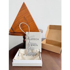 보테가베네타 Bottega Veneta 레터 E 참