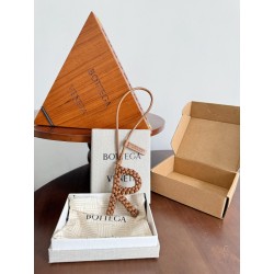 보테가베네타 Bottega Veneta 레터 R 참