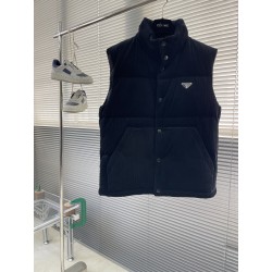 프라다 Prada 다운 베스트 조끼。