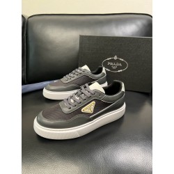 프라다 Prada 스니커즈