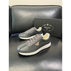 프라다 Prada 스니커즈