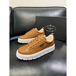 프라다 Prada 스니커즈