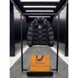 루이비통 Louis Vuitton 다운재킷 3033