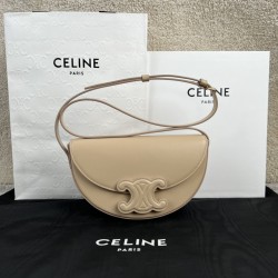 셀린느 Celine 111233 Besace Cuir Triomphe in Smooth Calfskin 23cm