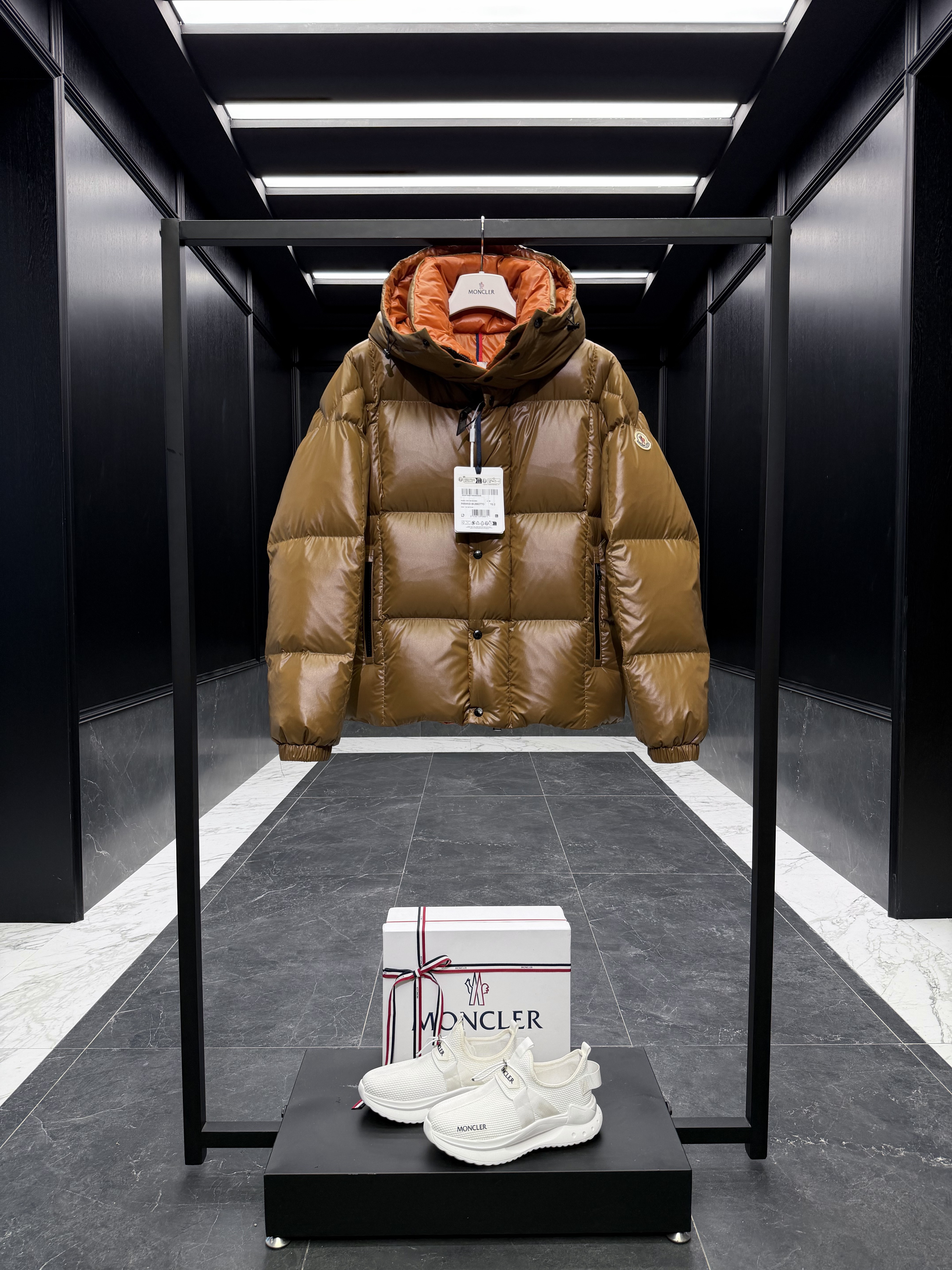 몽클레어 Moncler Parana 다운재킷*