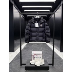 몽클레어 Moncler Christopher Raxxy  다운재킷。