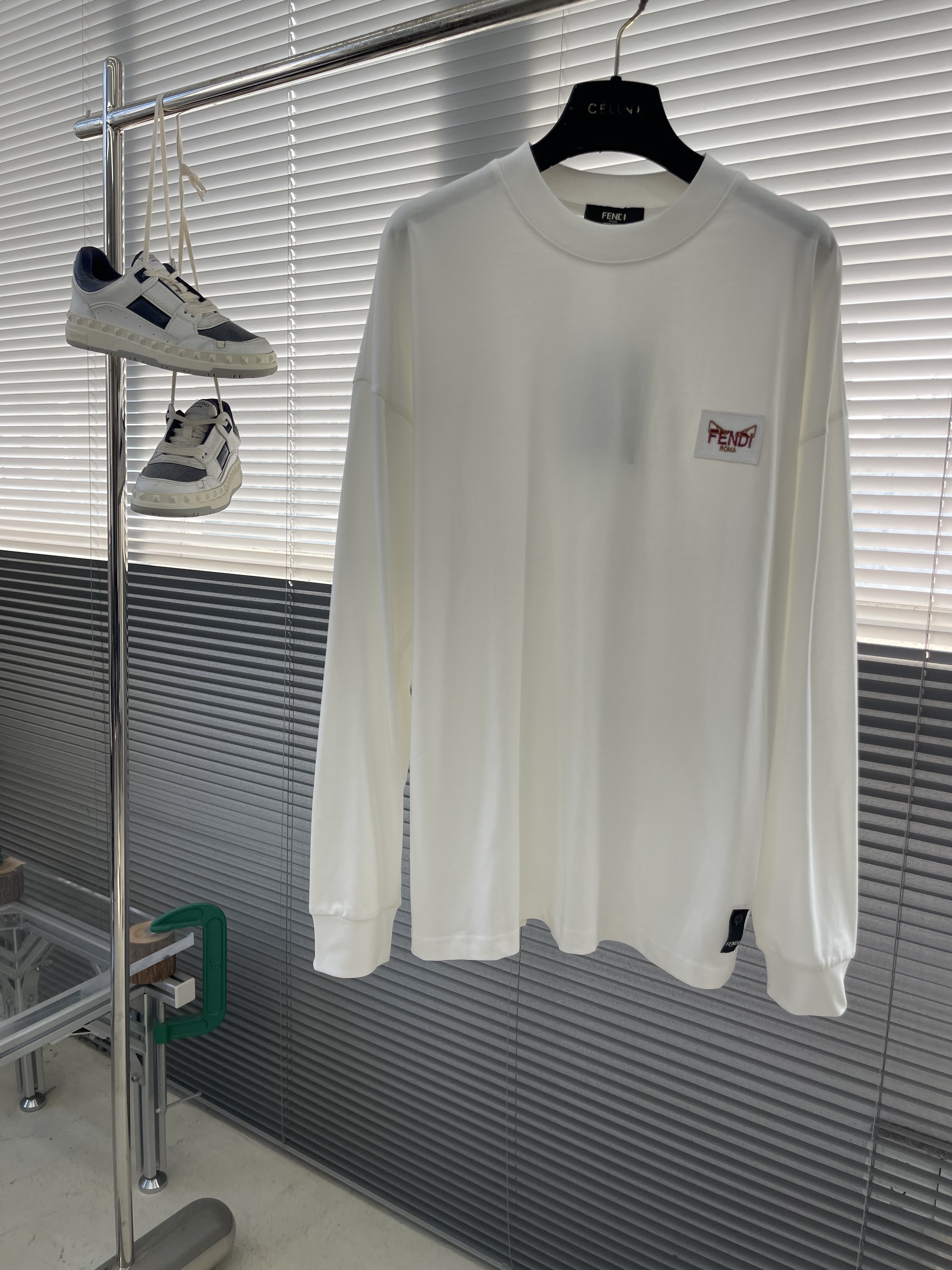 펜디 FENDI 긴팔 티셔츠