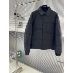 디올 DIOR 다운재킷.