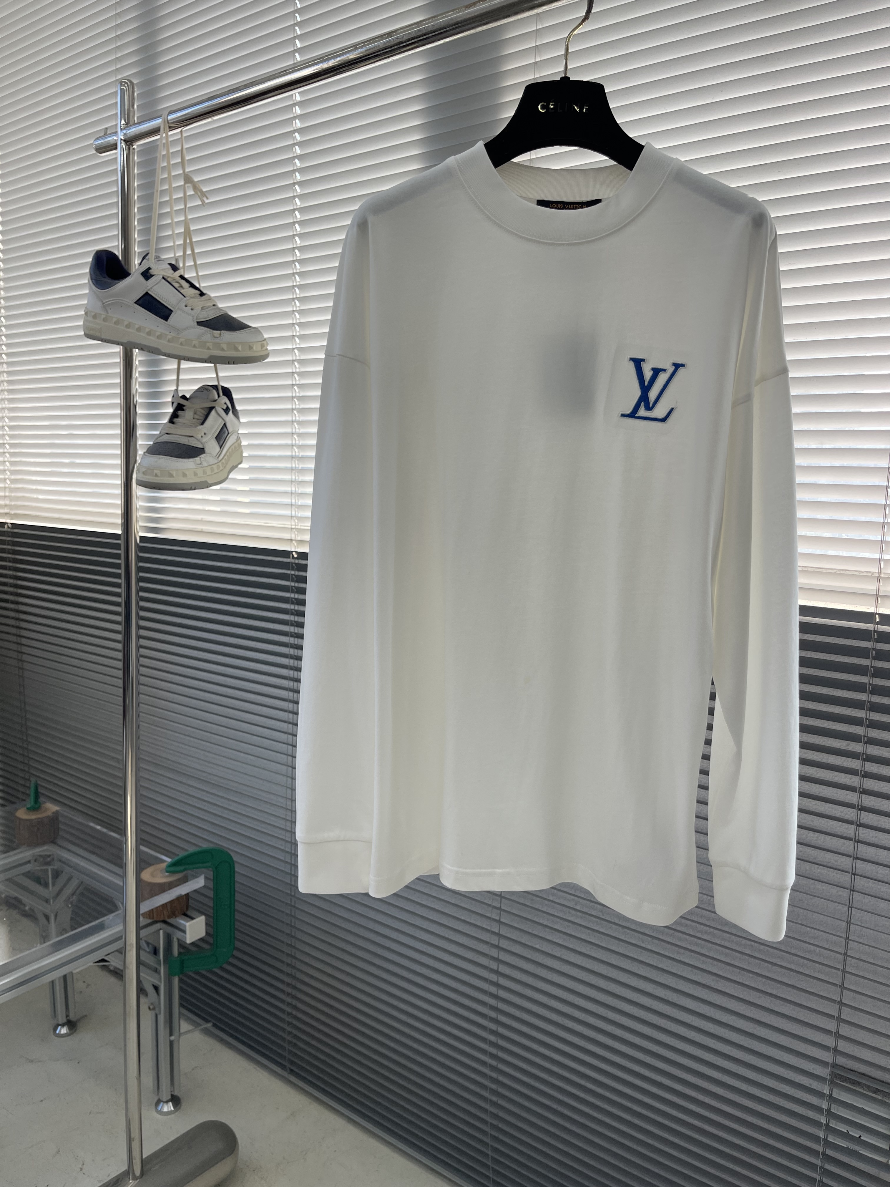 루이비통 Louis Vuitton 긴팔 티셔츠