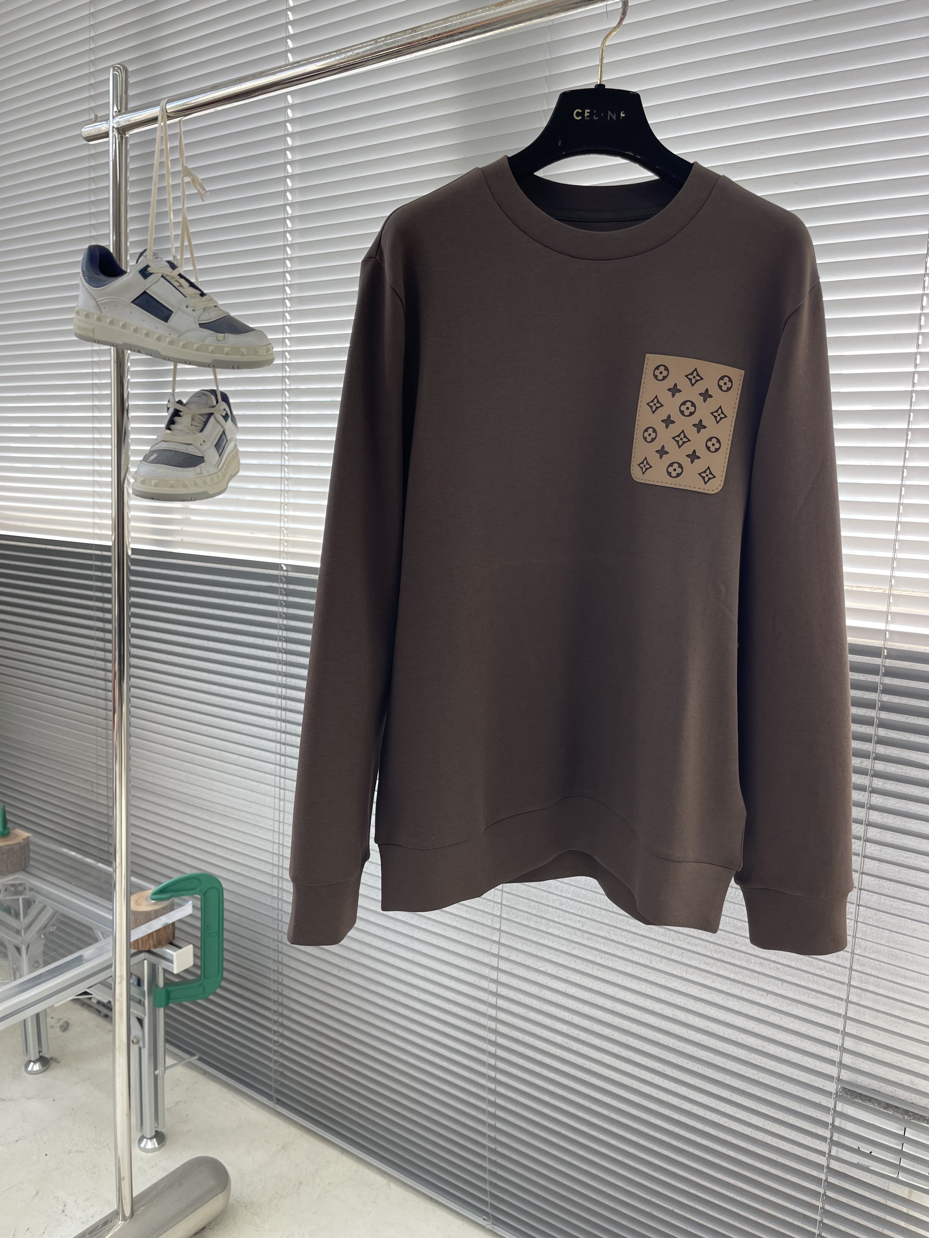 루이비통 Louis Vuitton 맨투맨