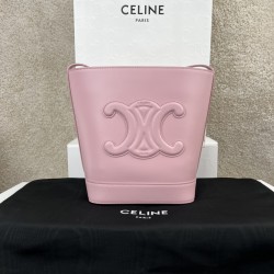 셀린느 Celine 198243 Small Bucket Bag Cuir Triomphe in Smooth Calfskin