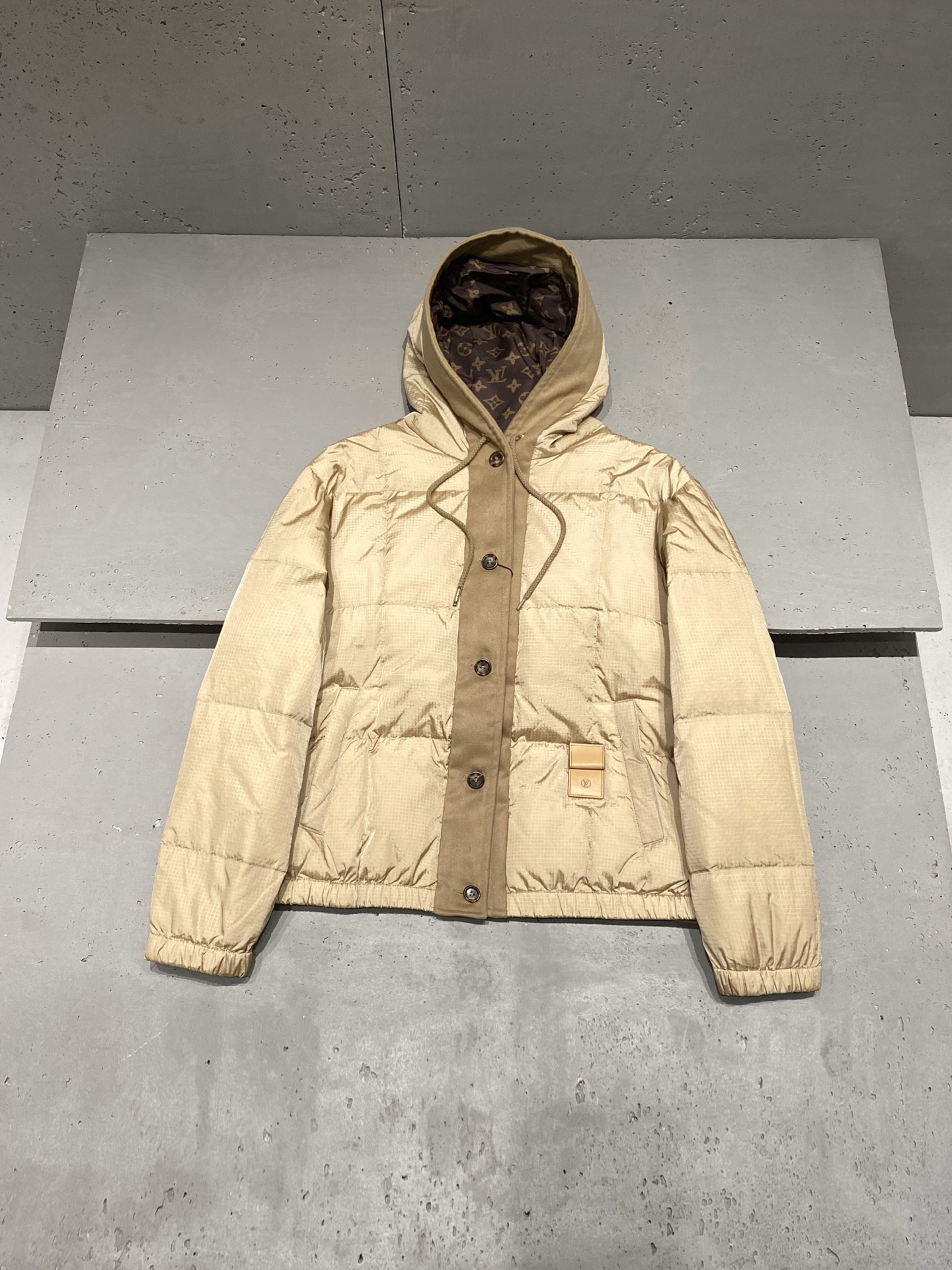 루이비통 Louis Vuitton 패딩