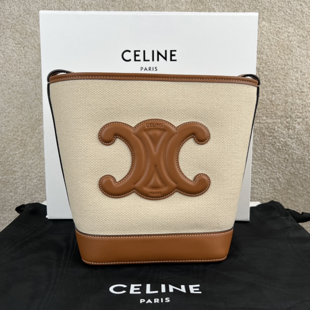 셀린느 Celine 198242 Small Bucket Cuir Triomphe in Textile and Calfskin