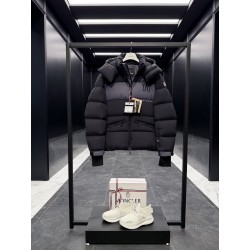 몽클레어 Moncler Toss 다운재킷。