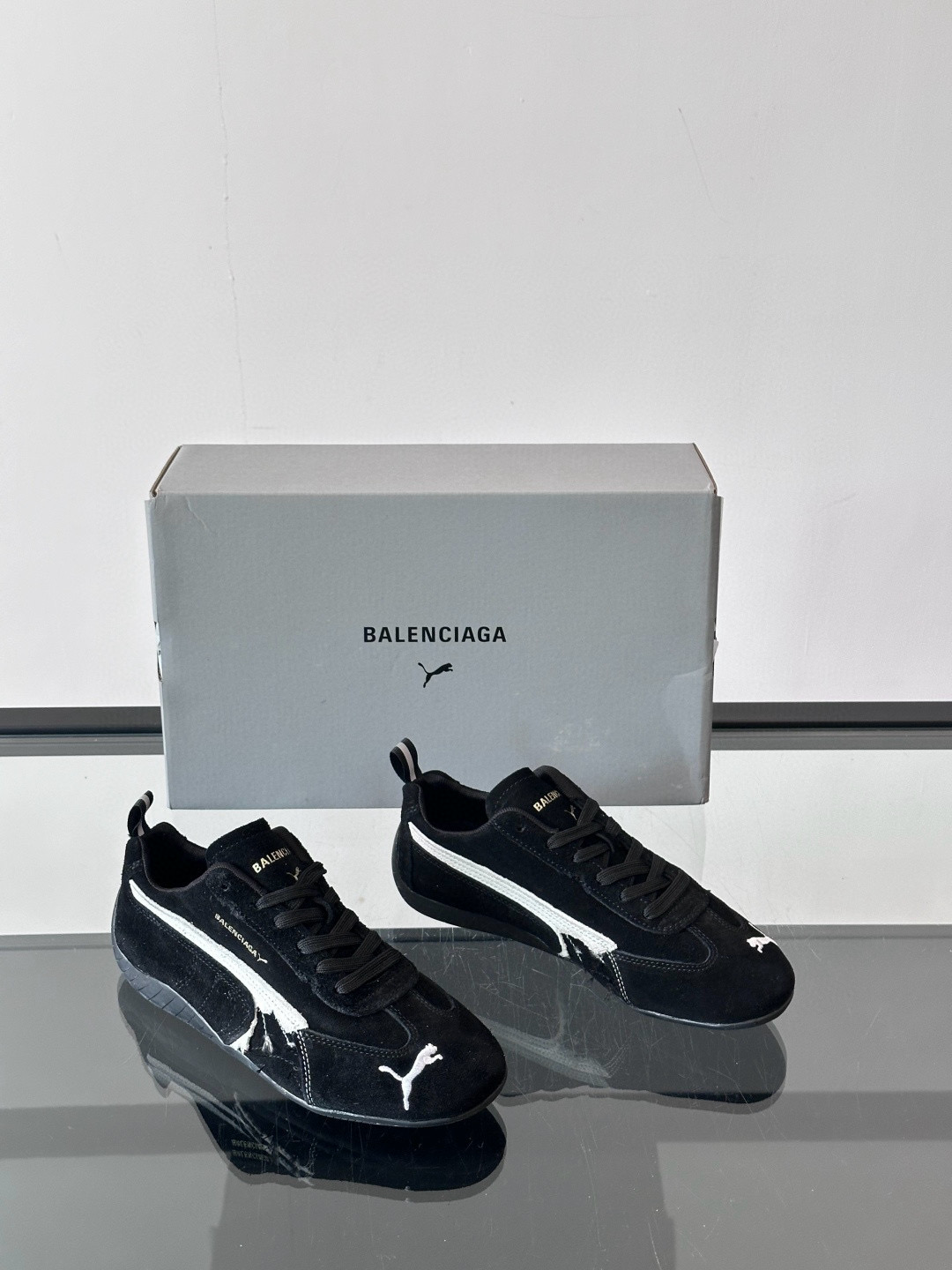 발렌시아가 Balenciaga x Puma 스니커즈