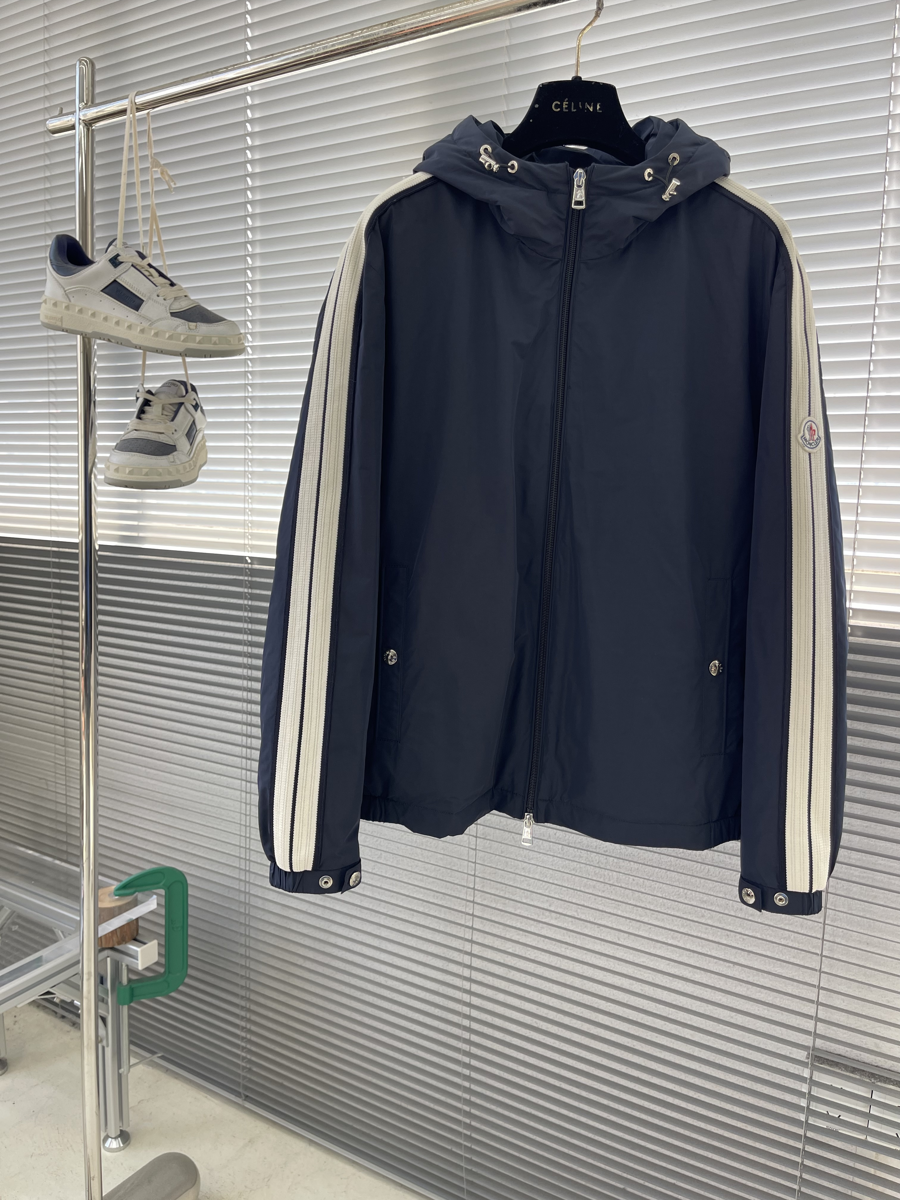 몽클레어 Moncler 다운재킷。