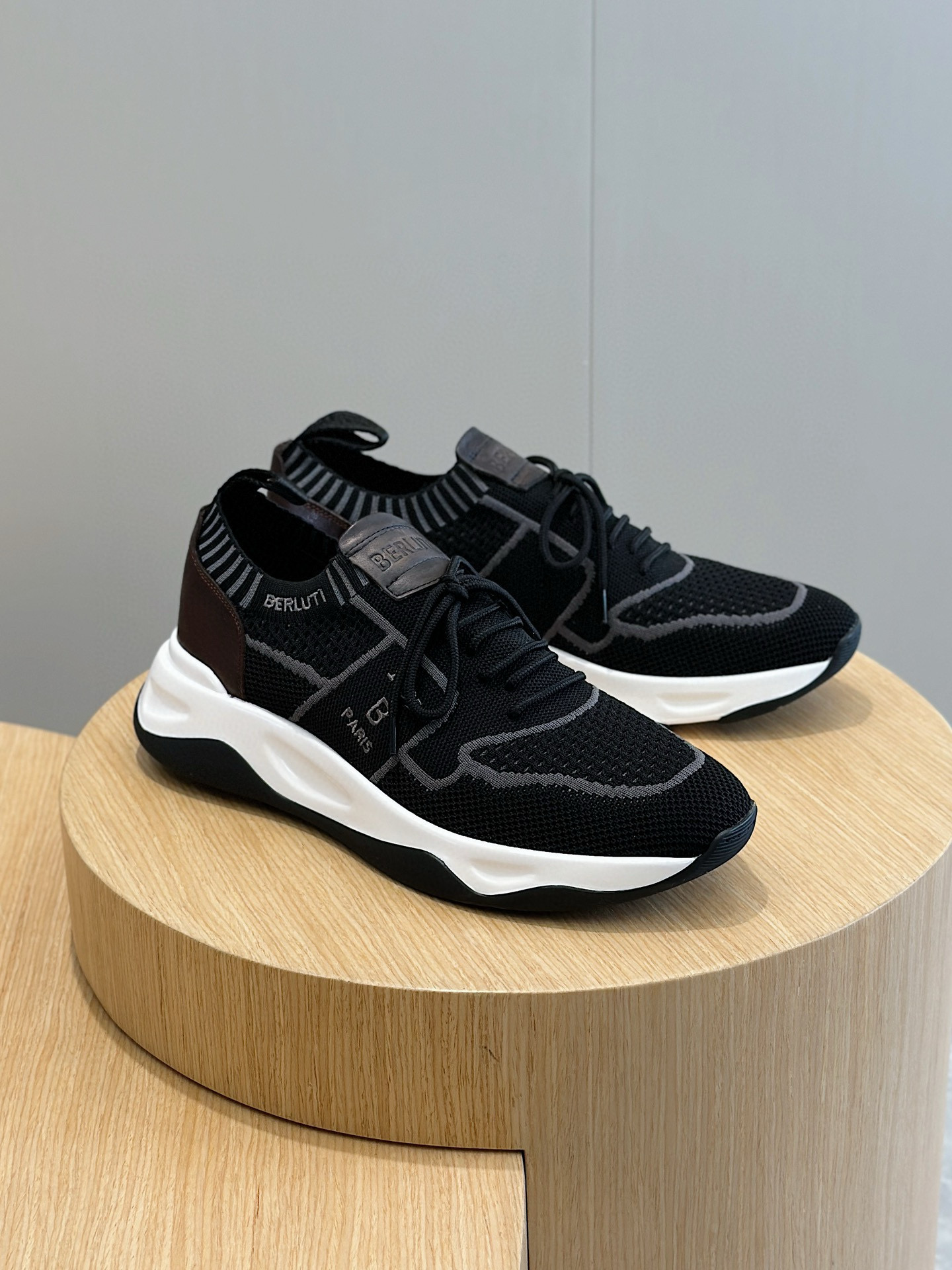 벨루티 Berluti Shadow 스니커즈