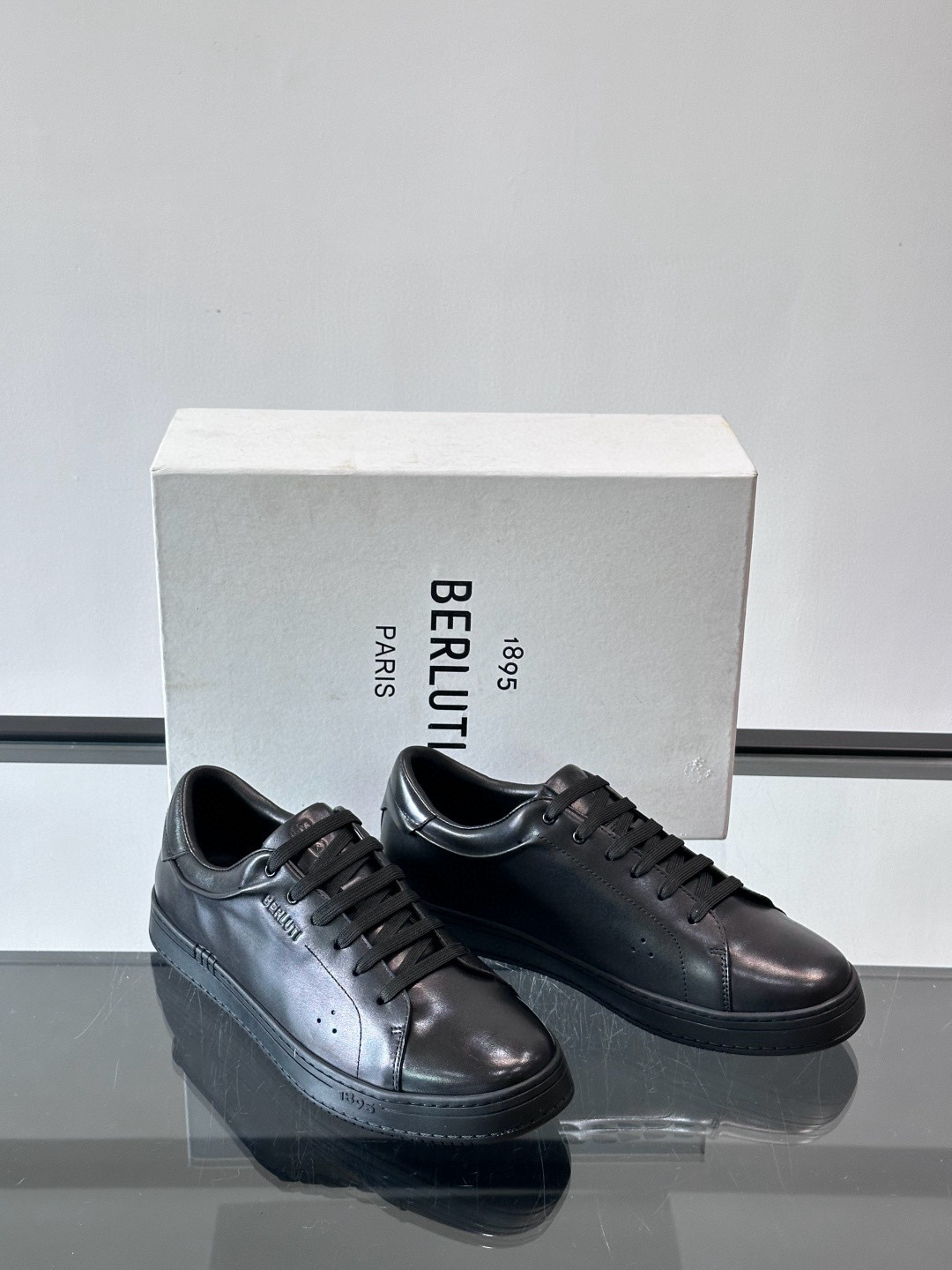 벨루티 Berluti 스니커즈