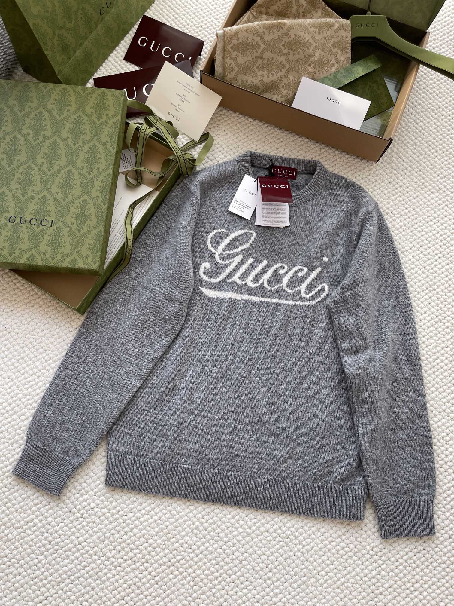 구찌 Gucci 스웨터