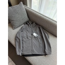 아크테릭스 ARC'TERYX 재킷