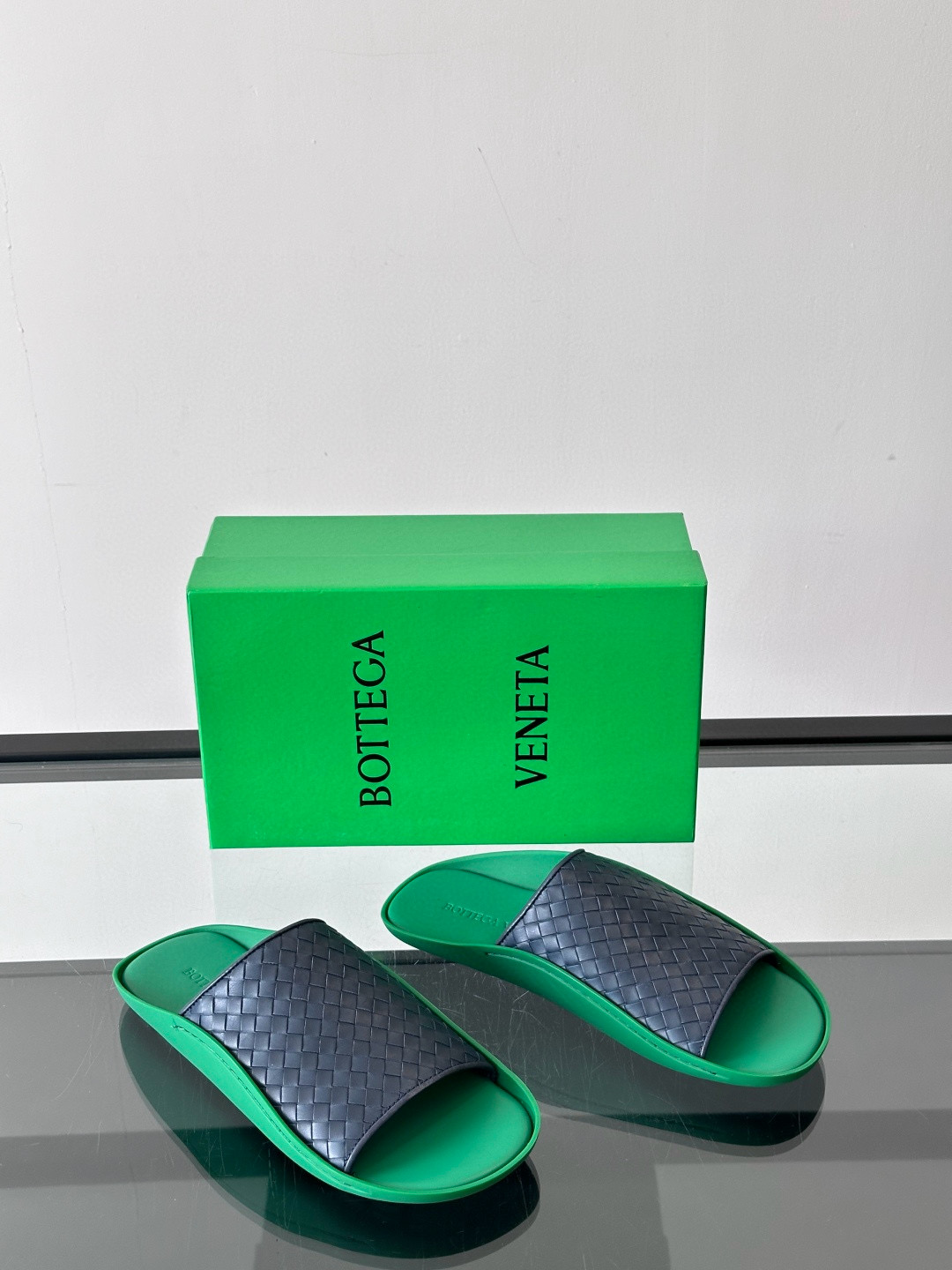 보테가 베네타 Bottega Veneta Sanlon02 슬리퍼