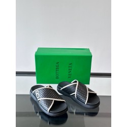 보테가 베네타 Bottega Veneta 슬리퍼
