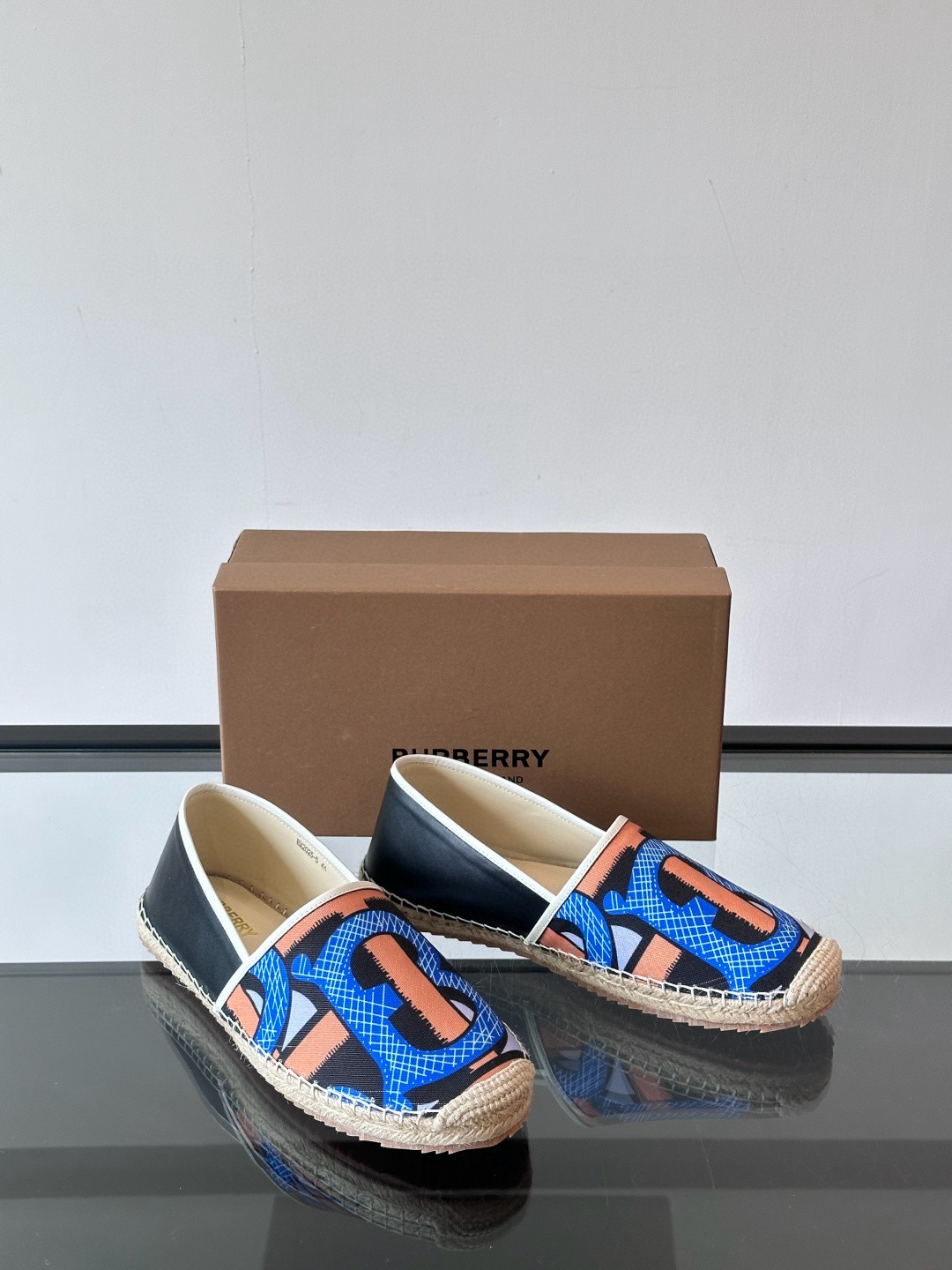 버버리 Burberry 에스파드리유