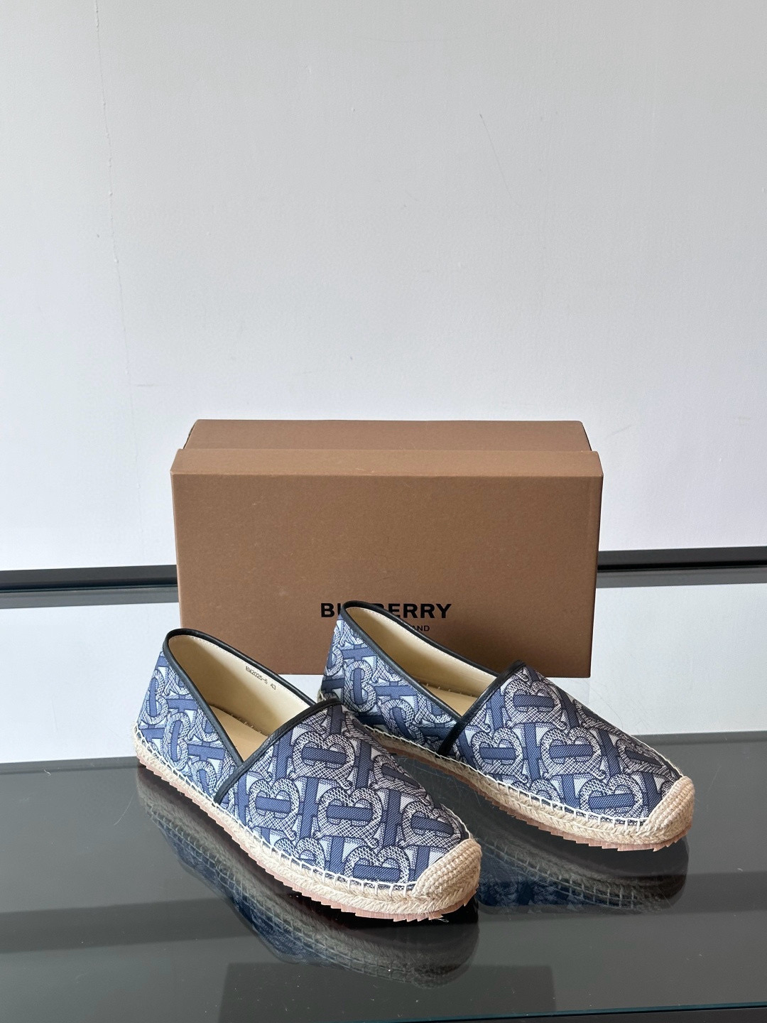 버버리 Burberry 에스파드리유