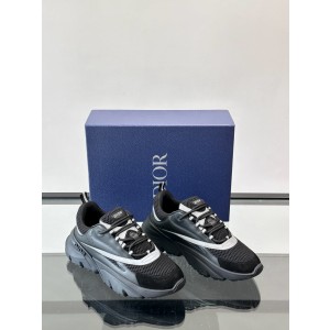 디올 Dior B22 스니커즈
