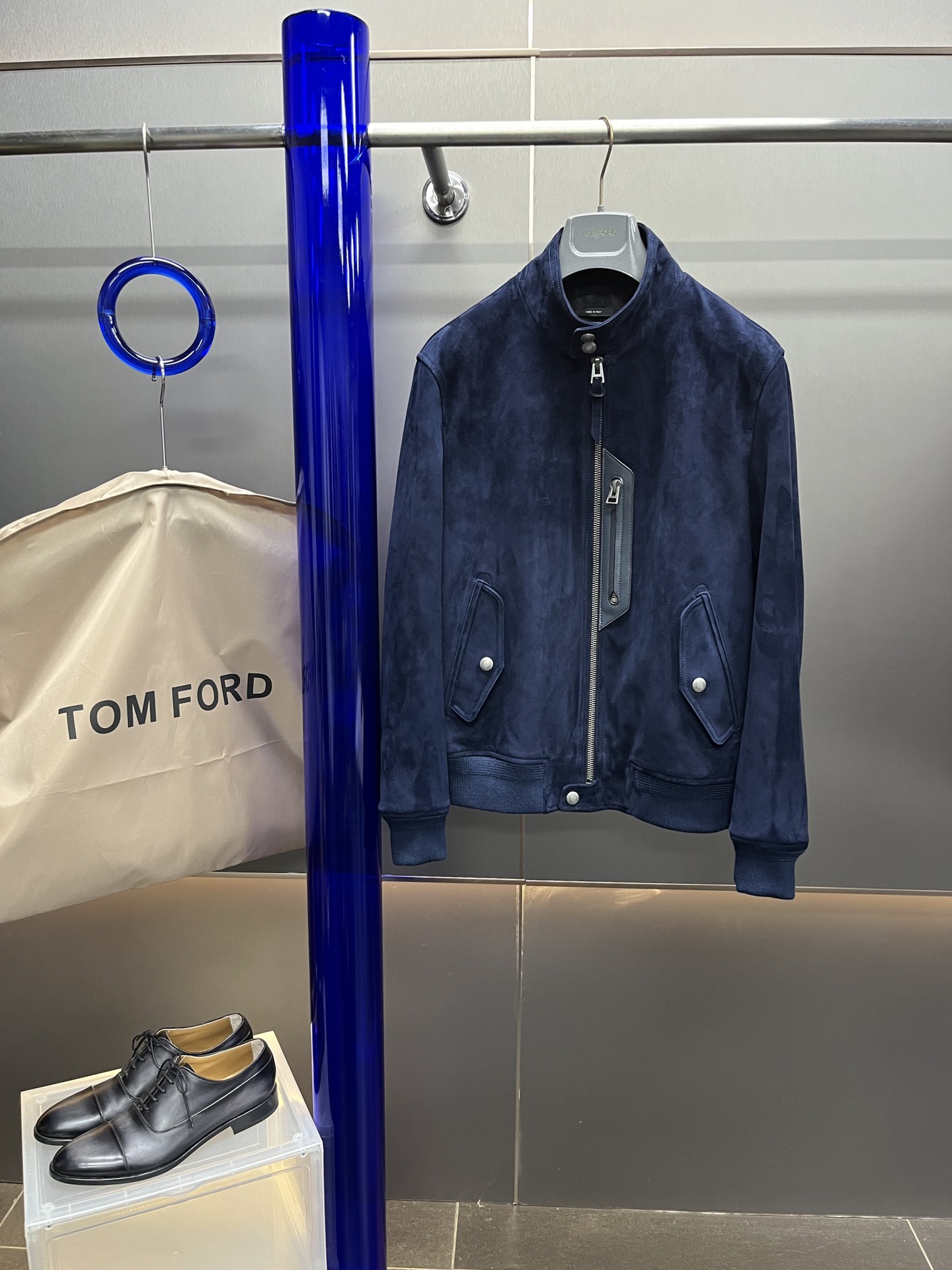 톰 포드 Tom Ford 레더 재킷.