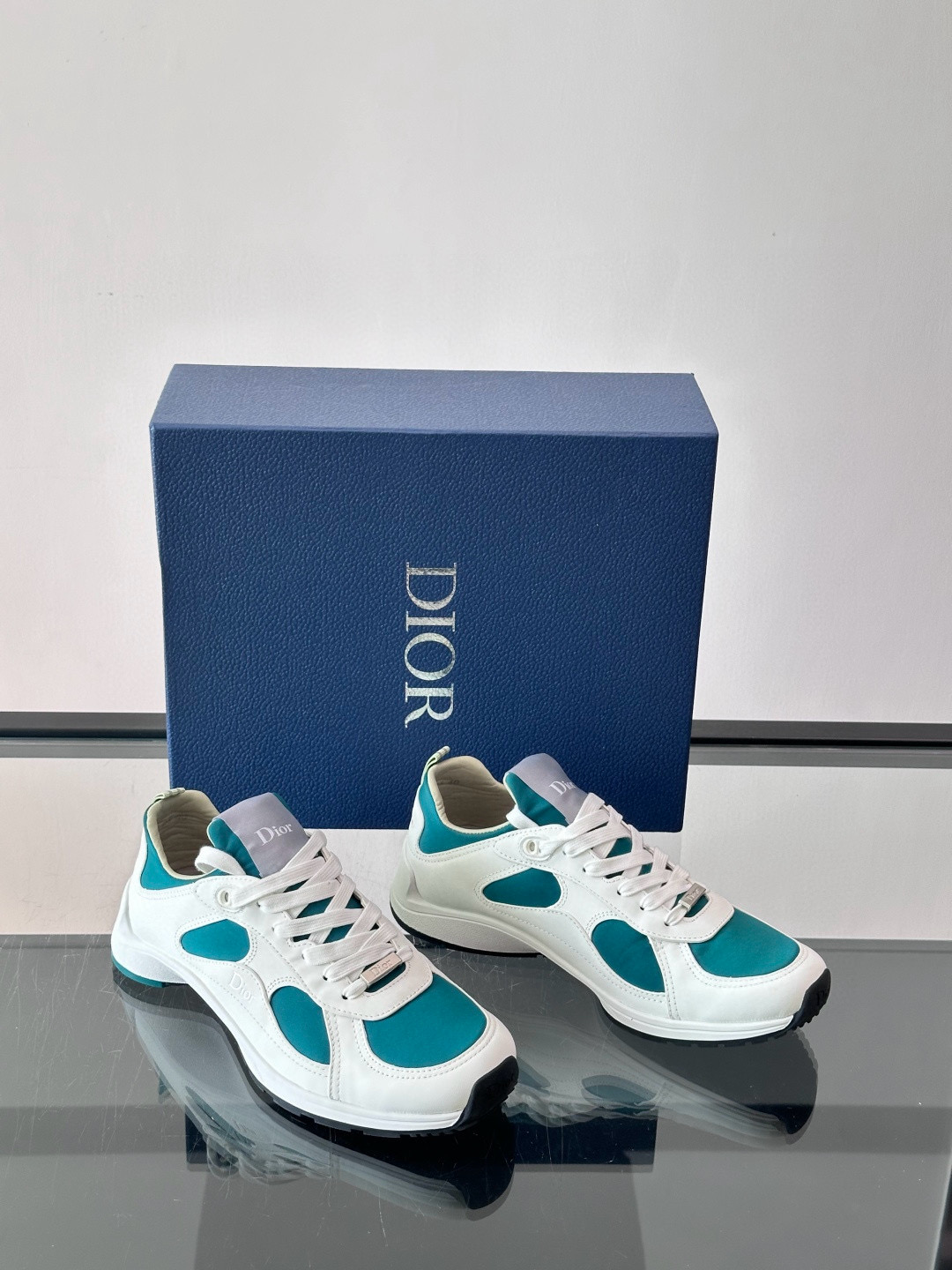 디올 Dior Jonathan Anderson 스니커즈