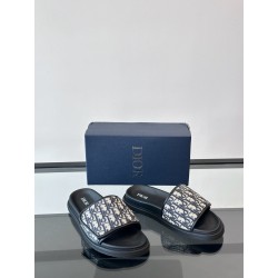 디올 Dior 슬리퍼