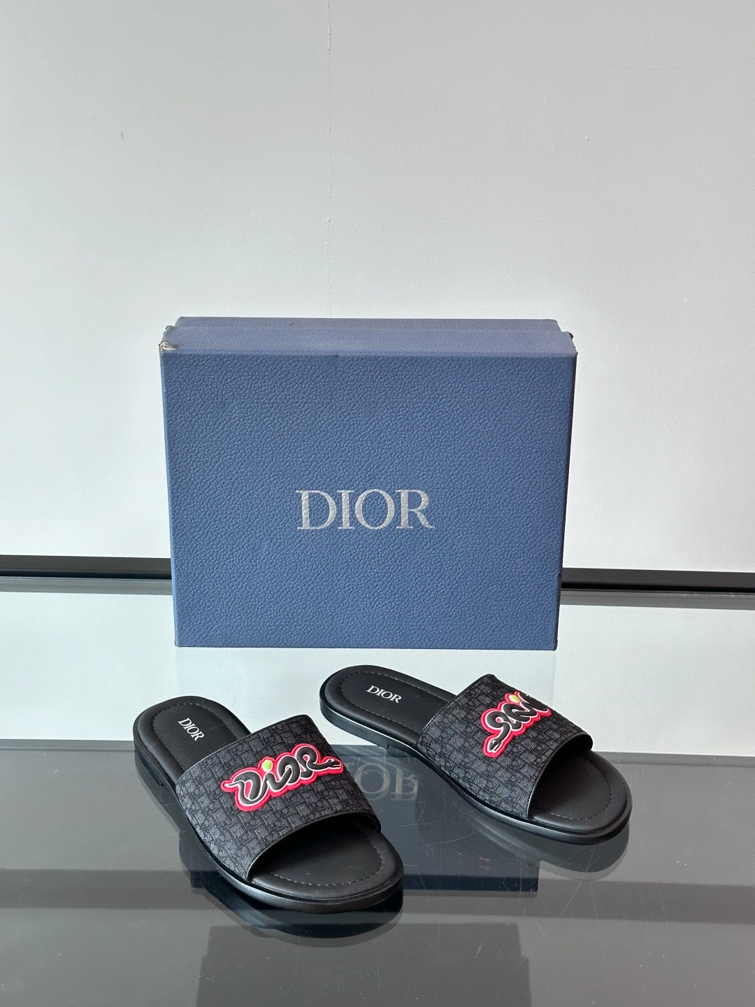 디올 Dior 슬리퍼