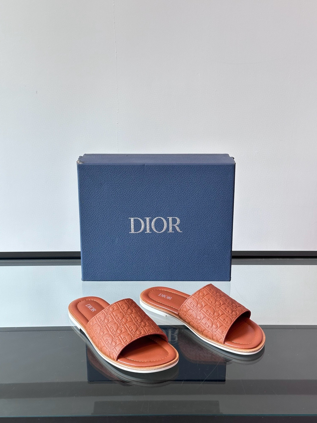 디올 Dior 슬리퍼