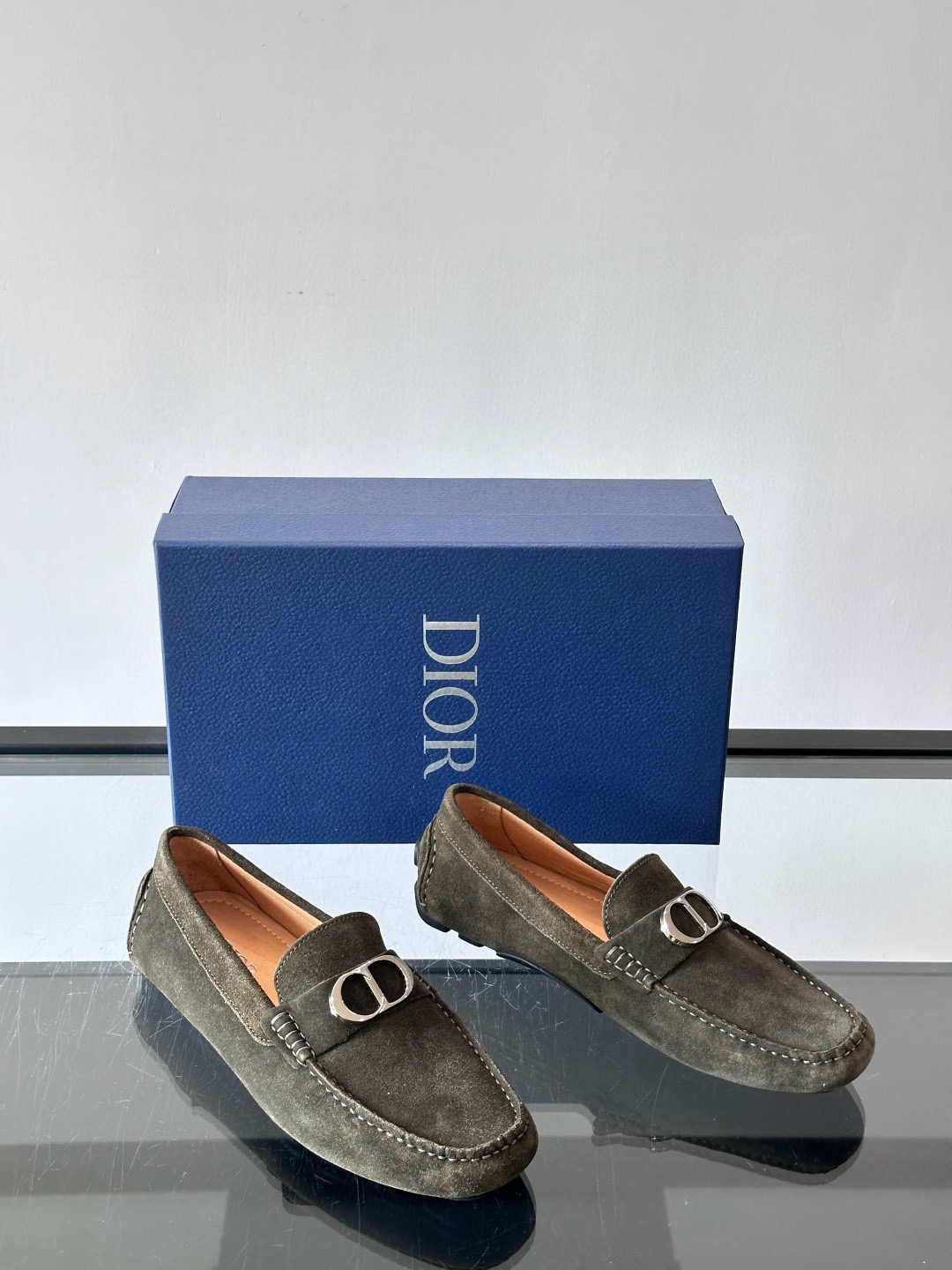 디올 Dior 로퍼 슈즈