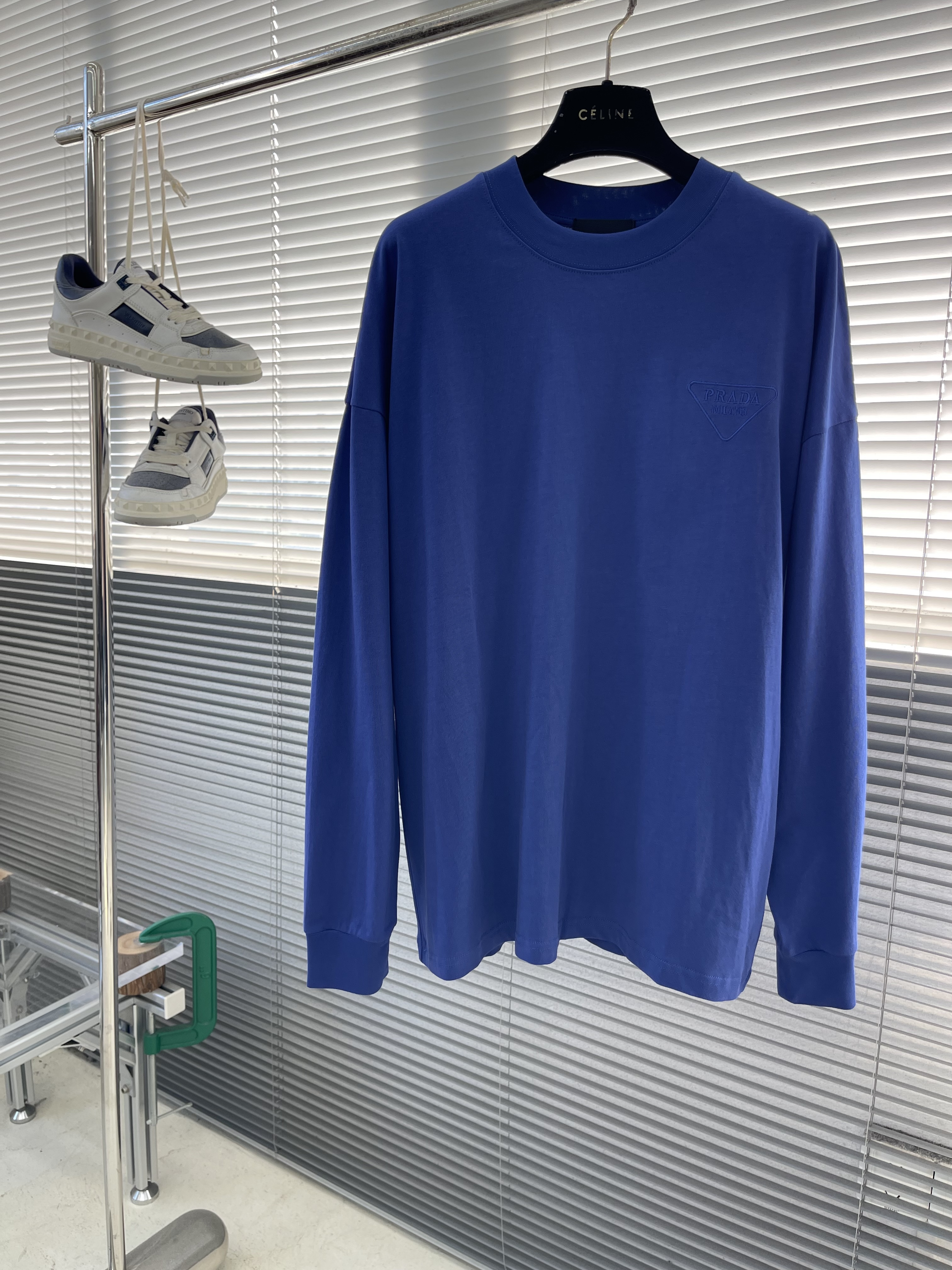 프라다 Prada 긴팔 티셔츠