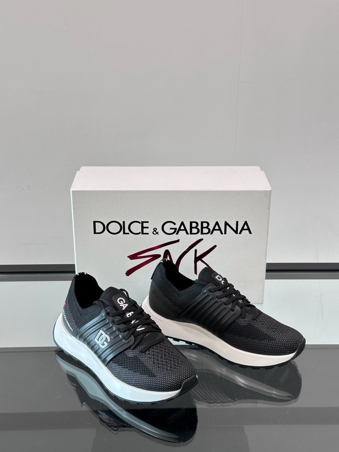 돌체앤가바나 Dolce&Gabbana 스니커즈