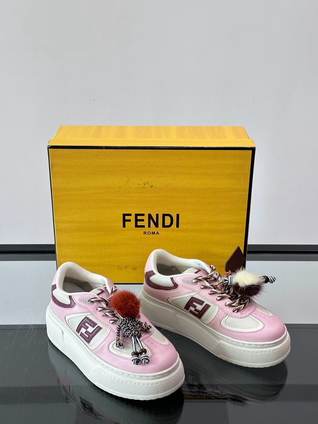 펜디 Fendi Match 스니커즈
