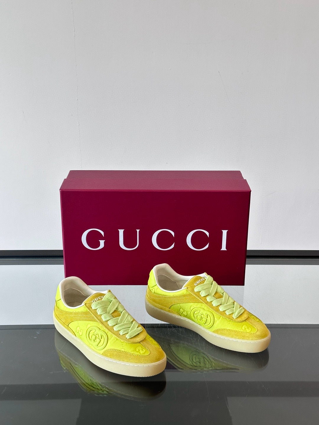 구찌 Gucci 스니커즈