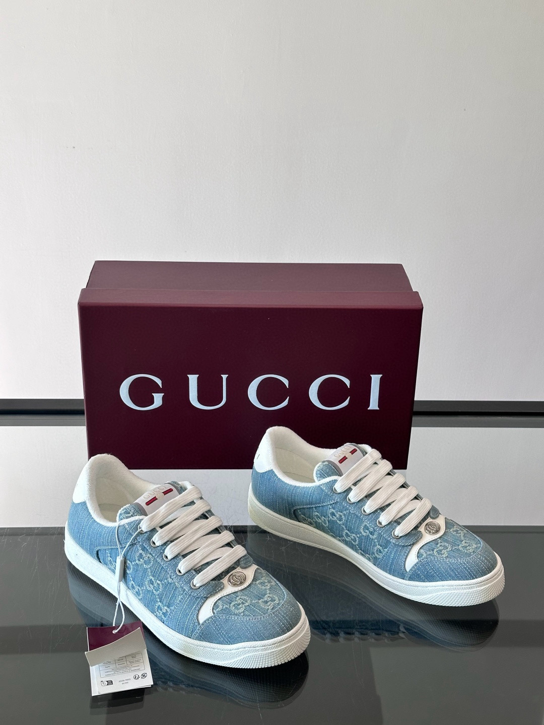 구찌 Gucci 스니커즈
