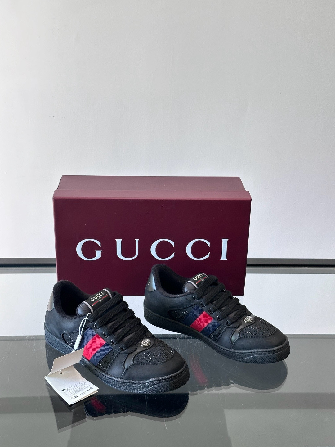 구찌 Gucci 스니커즈