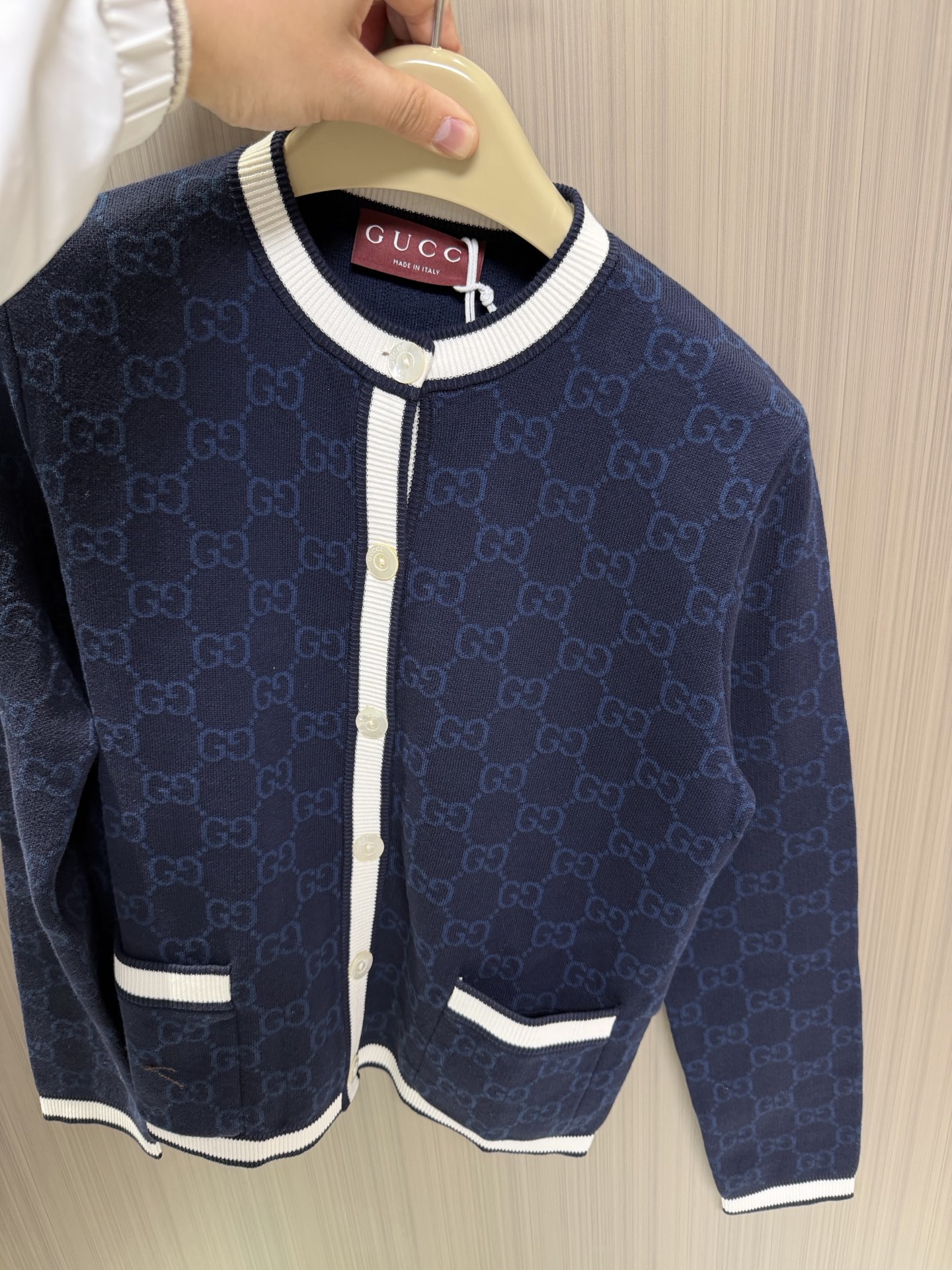 구찌 Gucci 가디건