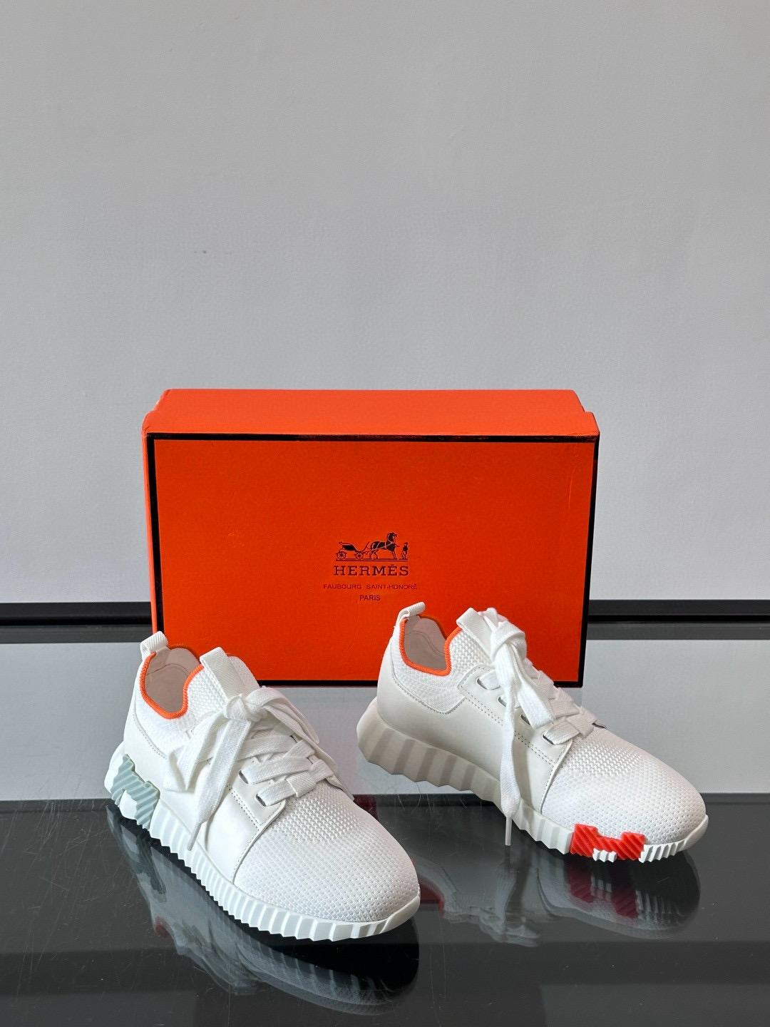 에르메스 Hermes Bouncing 스니커즈