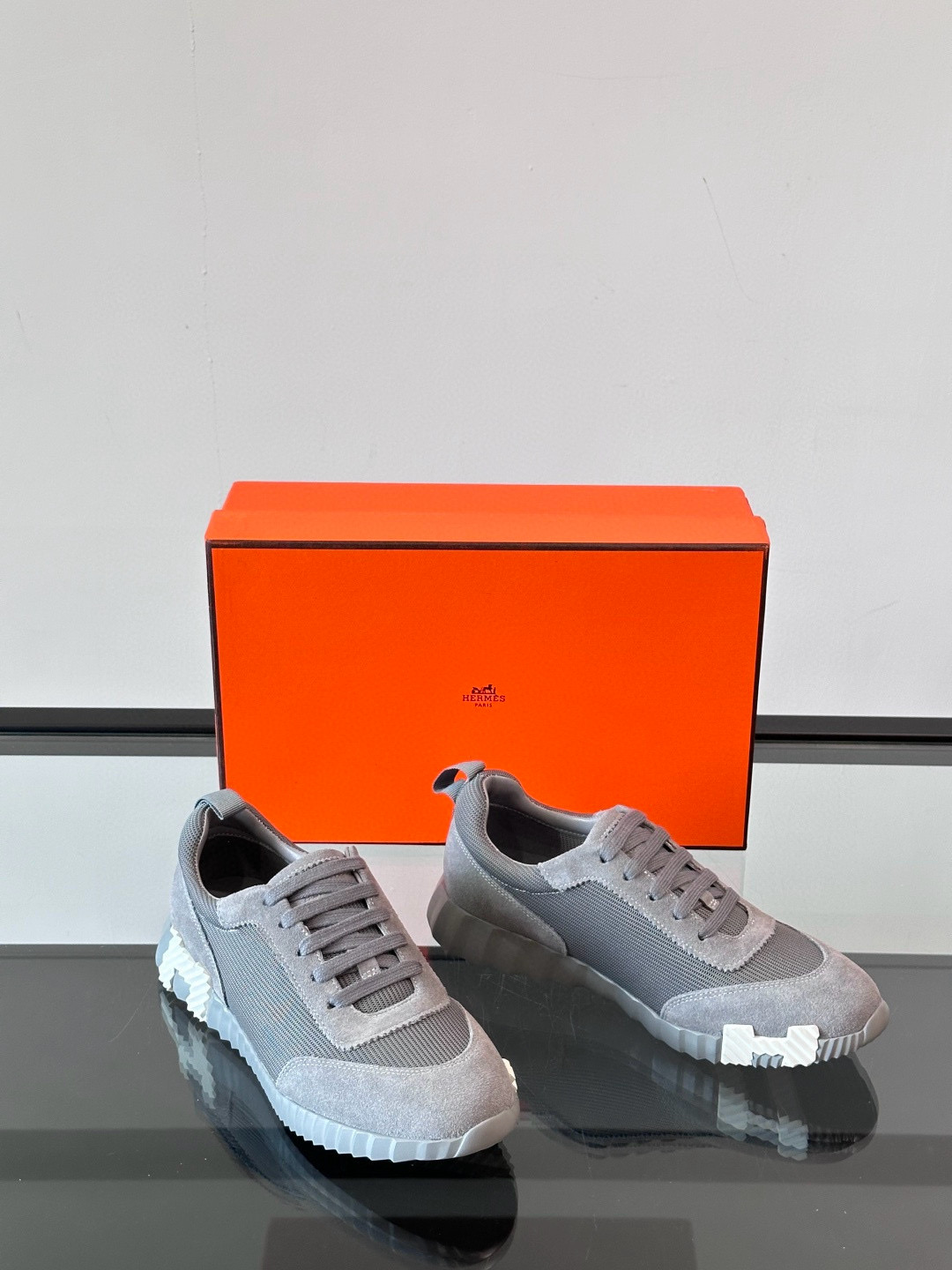 에르메스 Hermes Bouncing 스니커즈