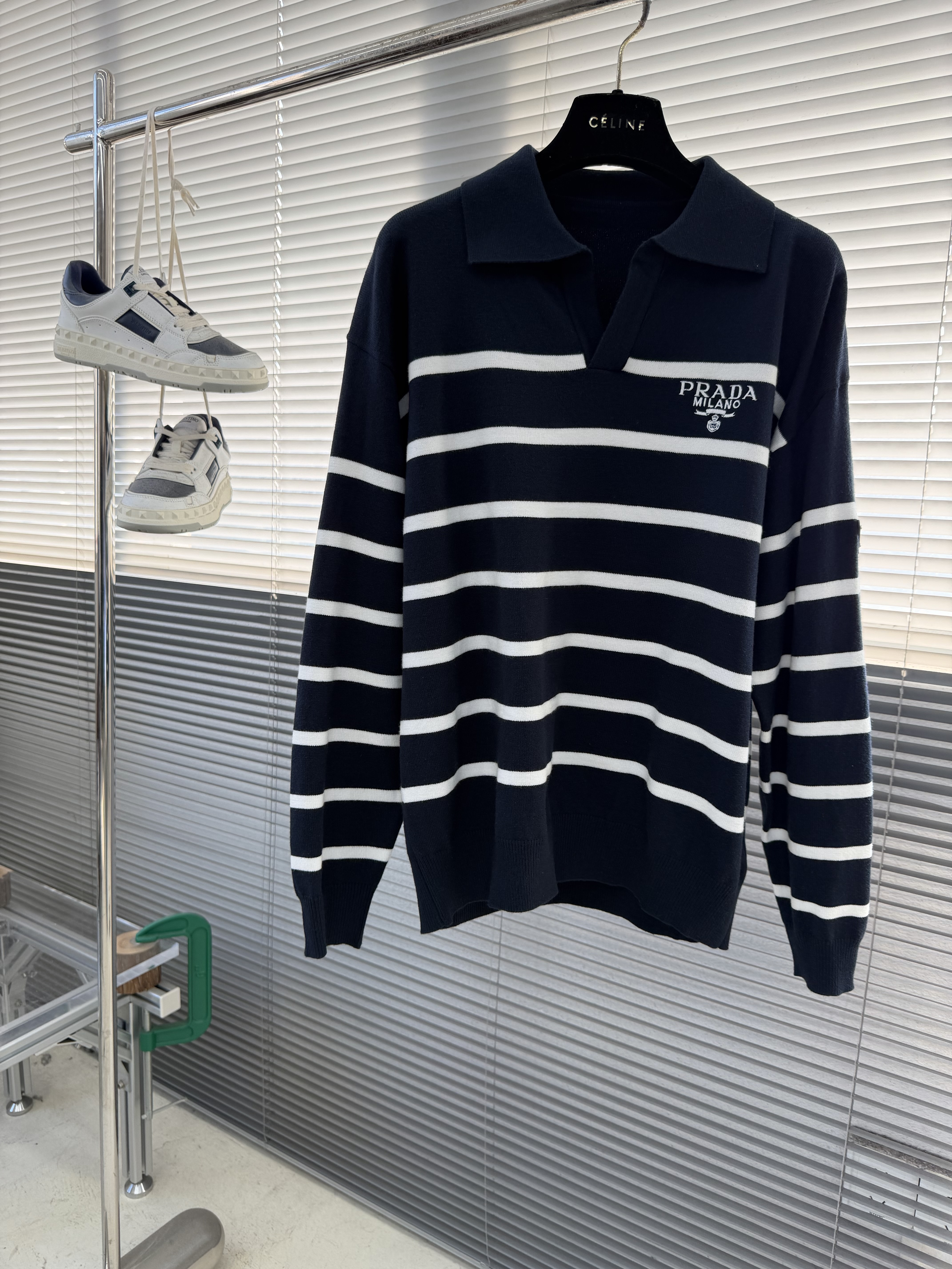 프라다 Prada 스웨터