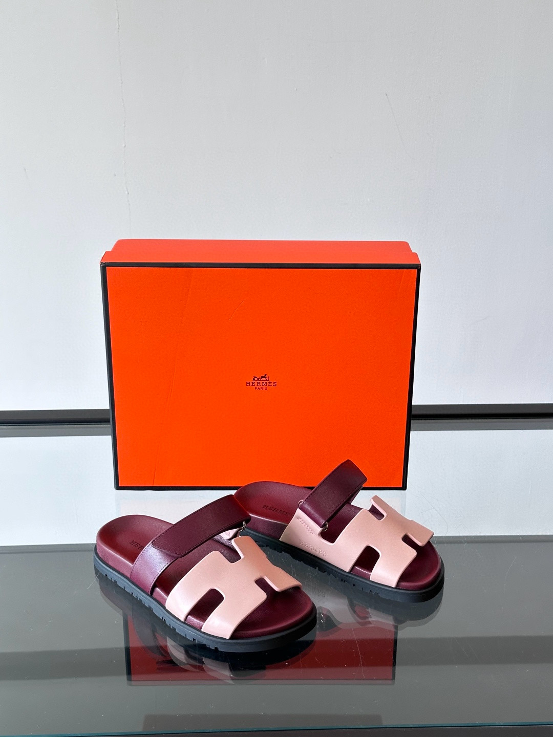 에르메스 Hermes Chypre Sandal Epsom 슬리퍼