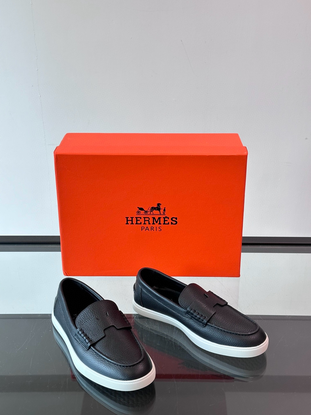 에르메스 Hermes Job 로퍼 슈즈