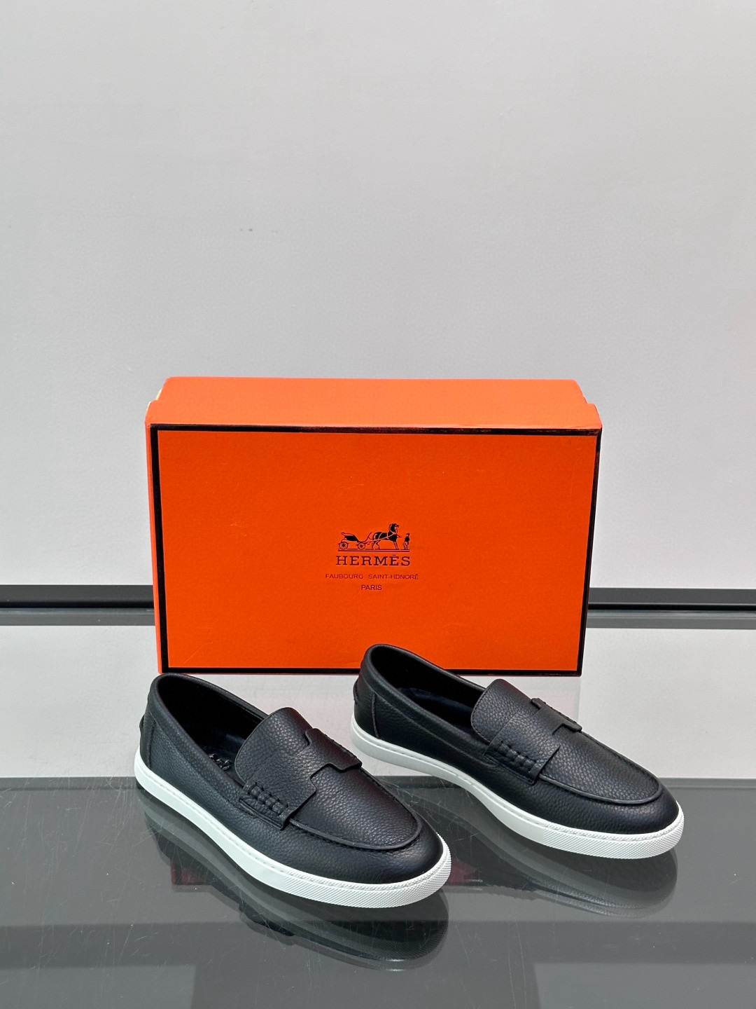 에르메스 Hermes Job 로퍼 슈즈