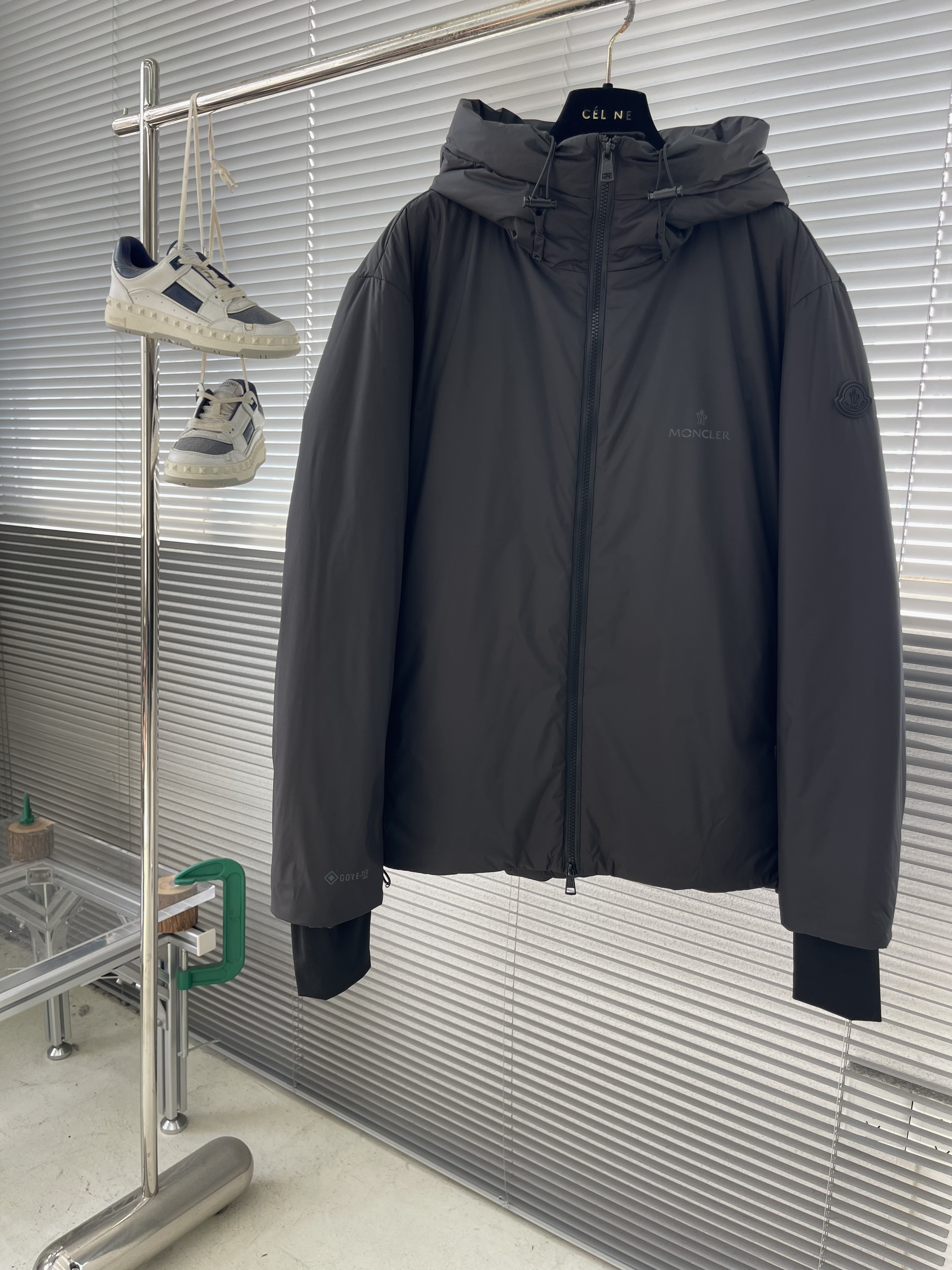 몽클레어 Moncler 다운재킷.